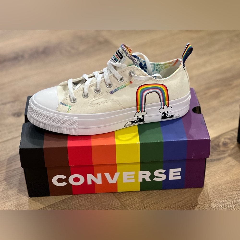 Converse Chuck Taylor Lowtops Lift Canvas unisex all ⭐️ star Men’s 9 Womens 11